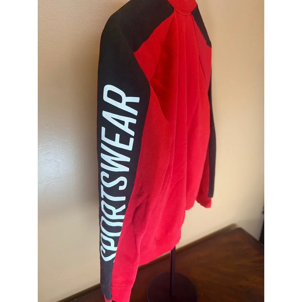 Nike Sportswear Mens Red Black Colorblock‎ Logo Crewneck Sweatshirt Size Small